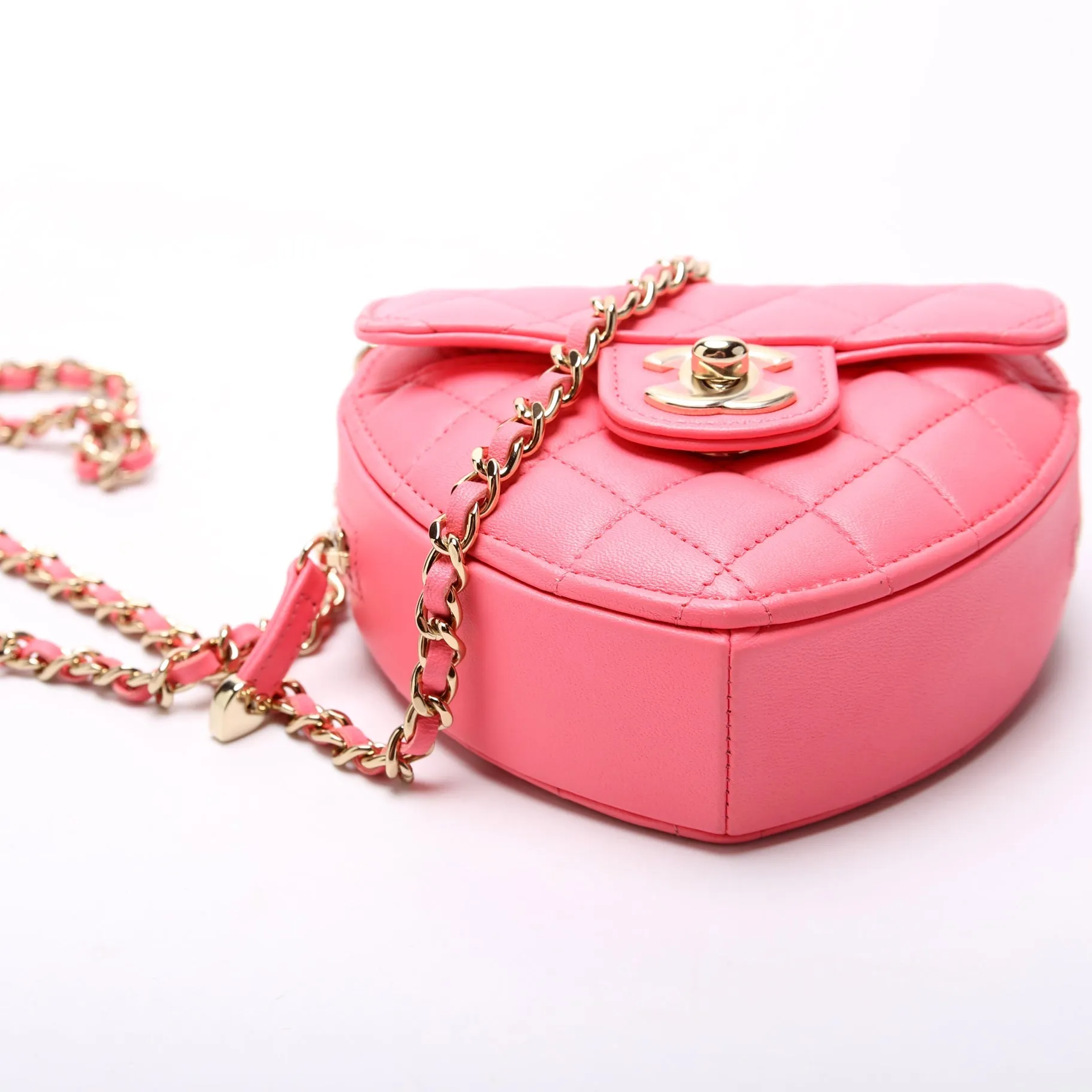 CC In Love Heart Clutch Quilted Lambskin 32M